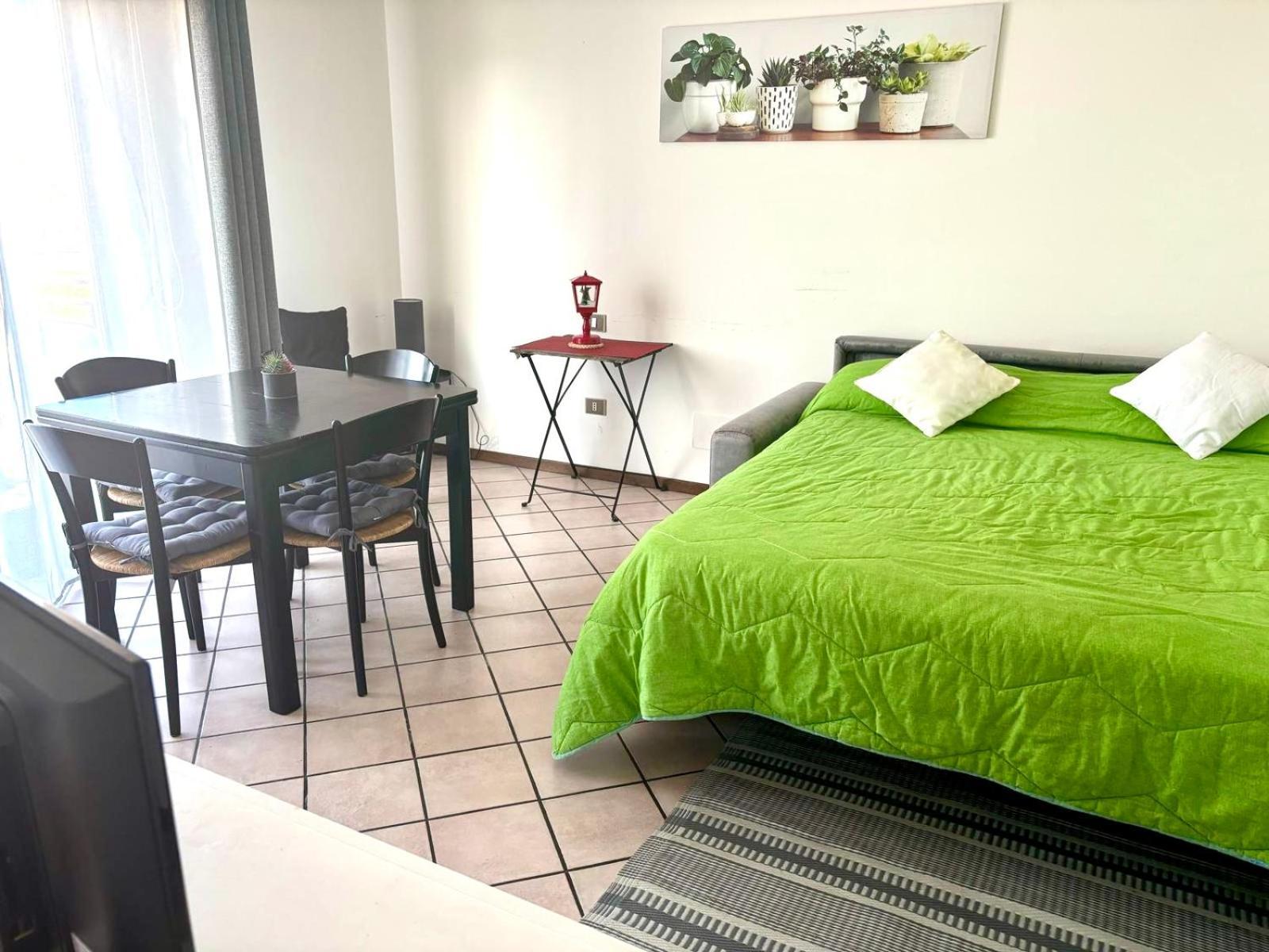 La Cupola 129 Apartment ออลเบีย ภายนอก รูปภาพ